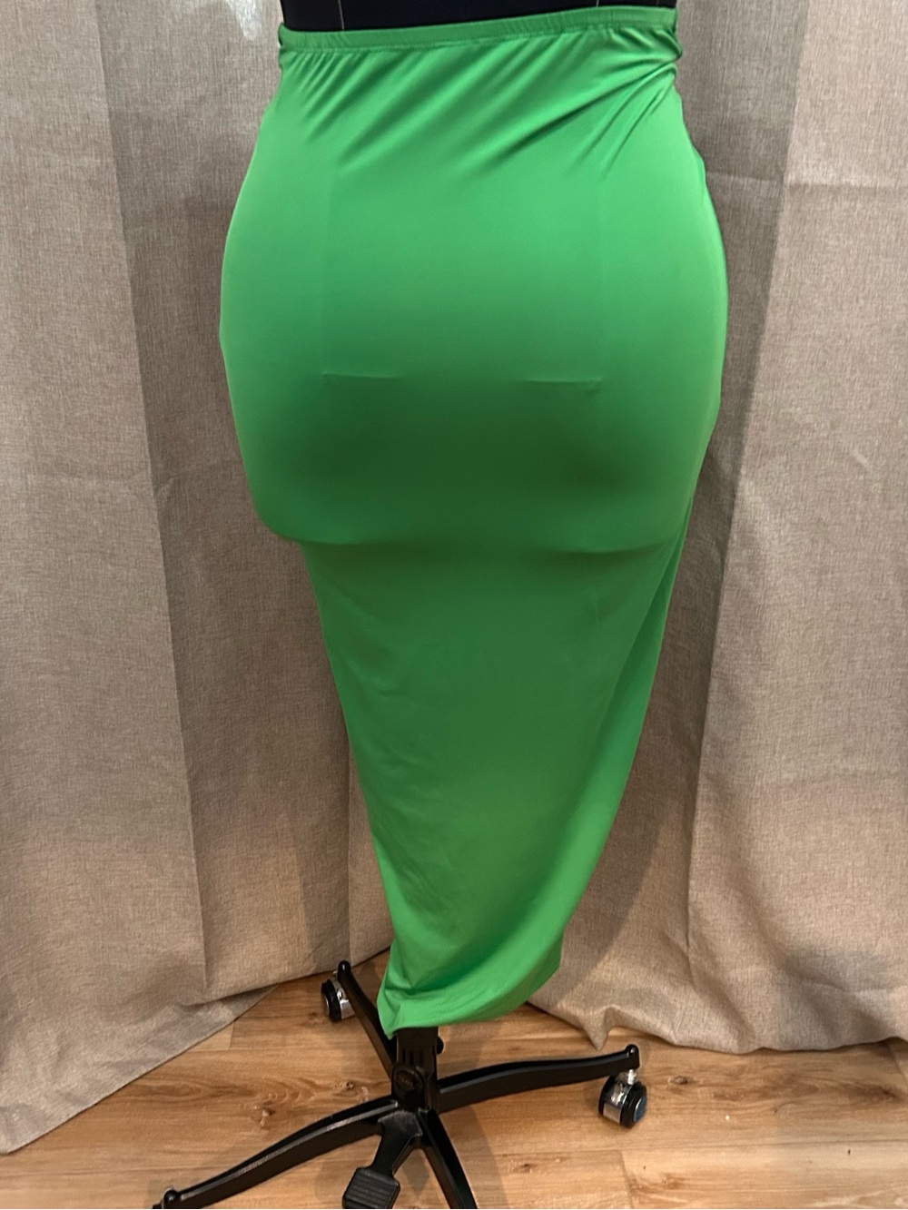 Green Braided Detail Maxi Skirt NWT - Picture 5 of 8